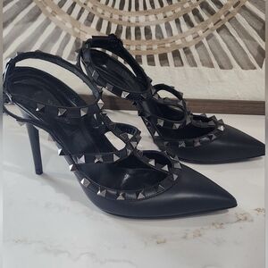 Valentino Garavani Rockstud Slingback Heels